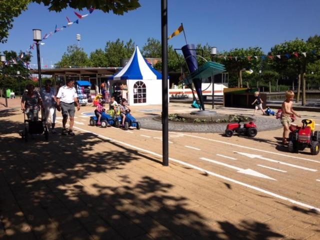 Recreatie Centrum De Hollepoarte 2 Chalets87 Makkum Eksteriør billede